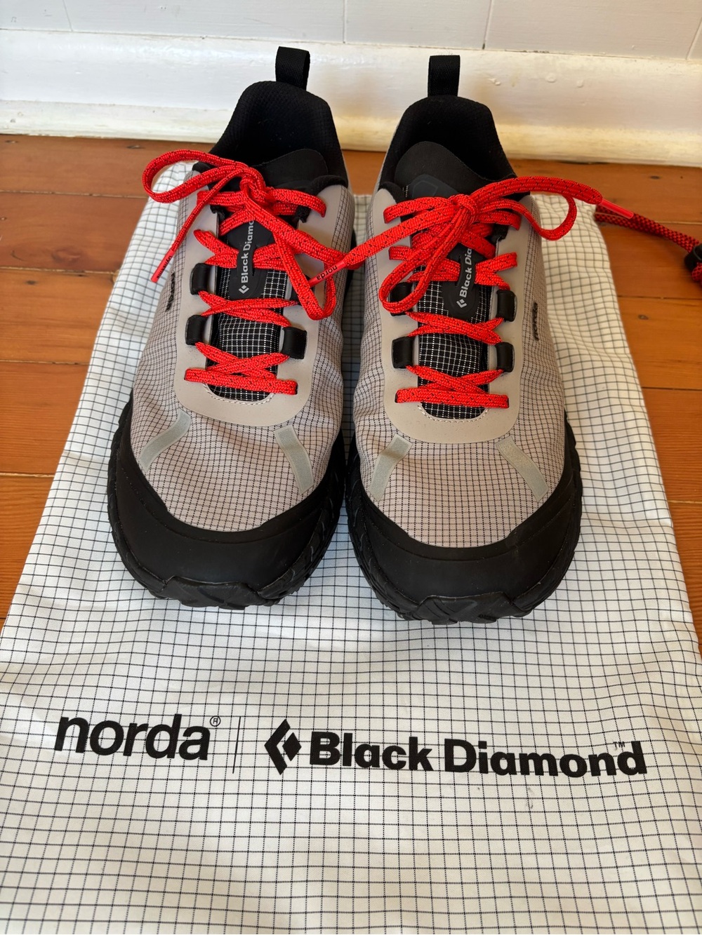 Norda Black Diamond 000 Moonstone Size 12